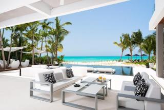 Cool beachfront fully staffed villa with unique architecture -  - 2