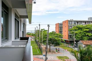 Apto c/ churrasqueira 150m da praia Jurerê RAN203 - Florianópolis - 1