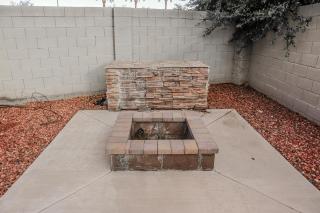 4BR Family Home Golf, Resort, Casino, Fire Pit Oasis in Goodyear - 1