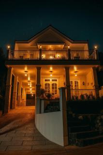 Villa amira syariah - 0