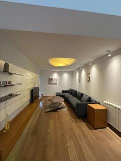 Venus Luxury Apartment - 9