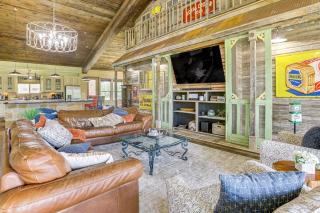 Lazy River Retreat in Cypress with Backyard Oasis! - 7