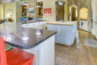 Lazy River Retreat in Cypress with Backyard Oasis! - Cypress - 4