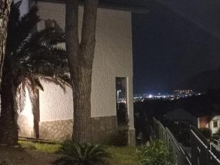appartamento in Villa Paolo attico loft vista mare 1 camera matrimoniale e singolo diviso da armadi - Loano - 3