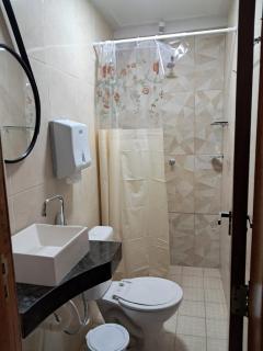 Apartamento por temporada - Edifício Fernando Dias - 2