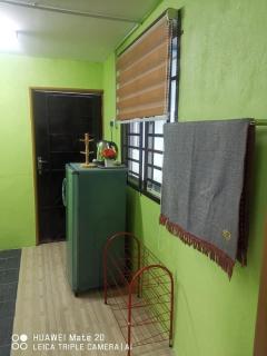 Syedeyina Roomstay - Kangar - 6