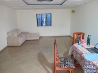 Grande maison 2 chambres salon - quartier calme de Bondoukou - 5