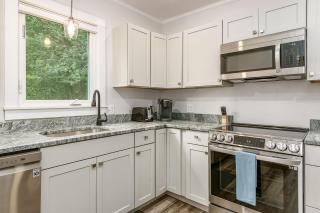 Maine Coastal Cottage - 1