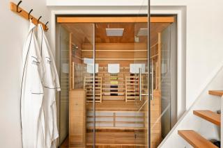 Lennox Estate with Pool, Tennis court, Gym & Sauna - 7