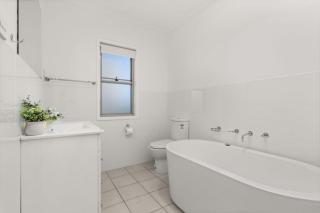 Bayswater Beach House 2 by Experience Jervis Bay - 1