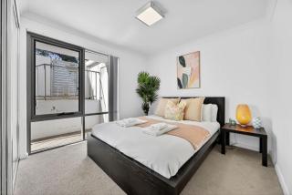 Relaxing Rockingham Hub for Business Travellers - 8