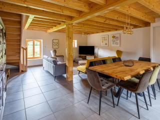 Domaine de la Plagnette - Gîtes pour 15 pers, Terrasse et Animaux admis - FR-1-496-368 - Les Salles - 8