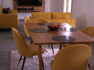 Gîte créole 4 personnes avec terrasse et parking sécurisé - FR-1-786-57 - 3