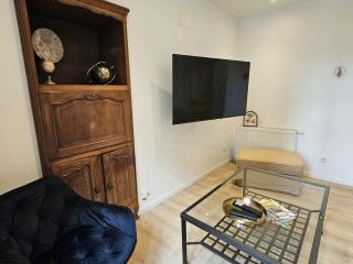 Maison de ville rénovée avec garage privatif à Épinal - FR-1-589-834 - 5