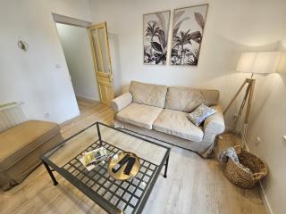 Maison de ville rénovée avec garage privatif à Épinal - FR-1-589-834 - 4