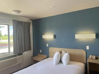 Motel 6 Fort Collins, CO - 6