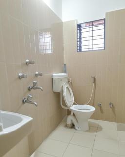 Rajani's Luxury Guest House - 8