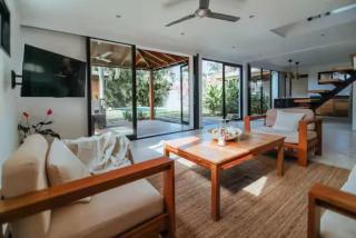Tropical Bliss Retreat - 9