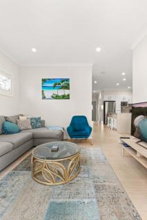 Husky Shores, Jervis Bay - 2