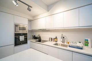 Modern Suite by Olympic Village SkyTrain Sleeps 3 - Vancouver - 9