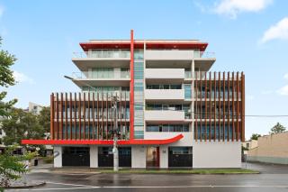 Stylish LUUR 2BR by the Beach by Corporate Keys - 0