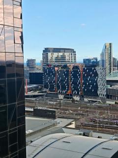 2BR City Escape-Stunning Views-Walk to Everything - 5