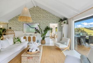 Woodside Bay Estate - 9