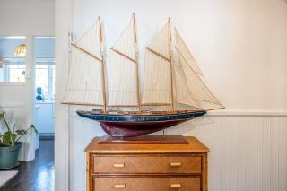 Driftwood Cottage - - 4
