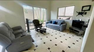 Hermosa casa y muy amplia por el ITESO en Zapopan - Guadalajara - 9