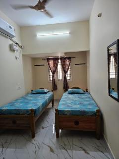 ELCI Residence PG luxury womens hostel Tambaram - 5