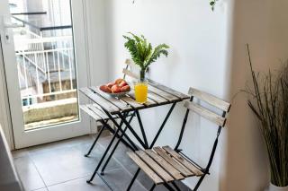 O&O GROUP - Chic Studio in Gazi Walk to Acropolis - 1