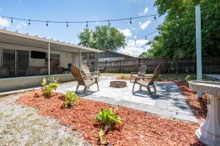 Chic 3BR Lakeland Home Fenced Yard Sleeps 11 - Lakeland - 0