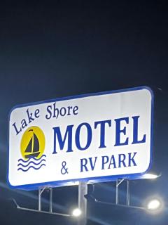 Lake Shore Motel - 9