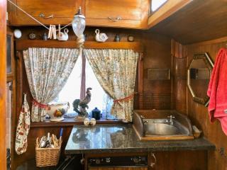 Romney Wagon - Hailsham - 6