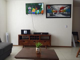 Departamento Cóndominio con Alberca - - 2