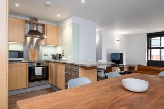 Modern & Spacious 2 Bedroom in Central London - Londres - 2