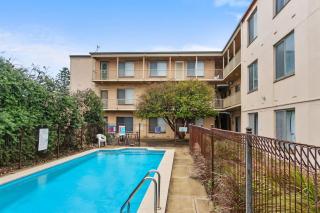 Seaside Escape 2BR Unit Steps to Henley Beach - Henley Beach South - 3