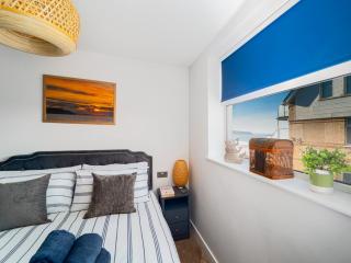 No 2 Sunnyside Apartments - 1
