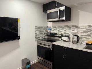 Executive Family Haven Short Stay 2 Bedrooms - Edmonton - 2