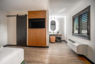 LYFE INN & SUITES by AGA- Noho Near Universal Studios - La Paco - 4