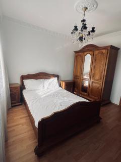 Urban Stay with 3 bedrooms - 9
