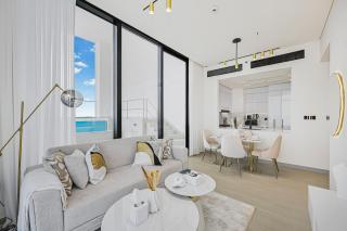 Private Pool Modern 2 Bedroom Fully Furnished - 0