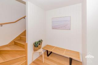 28 Ennisvale AvE - Stay 5 Nights PAY 4 - Jan 1-22 - 3