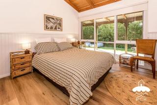 Banksia Beauty - Sandy Point - 5