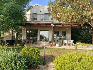 Great House, Great View - 5