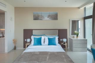 Beachfront Studio at West Beach - 3