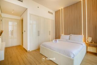 Central 1BHK in JVC w Pool near Dubai Sports City - 3