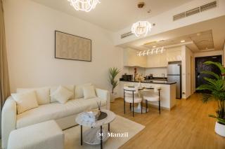 Central 1BHK in JVC w Pool near Dubai Sports City - 5