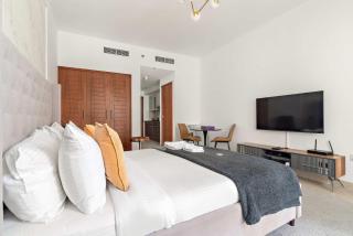Silkhaus spacious studio in Boulevard Central with gym & pool - Dubai - 5