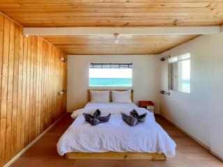 Phinisi Hostel Bira - Bira - 9
